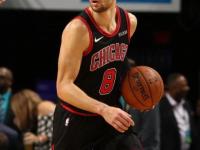 开云体育APP下载-公牛惊险击败黄蜂，拉文绝杀时刻称雄的简单介绍