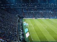 开云体育中国-雷霆生死战取胜尼克斯，锡安展现巨星价值