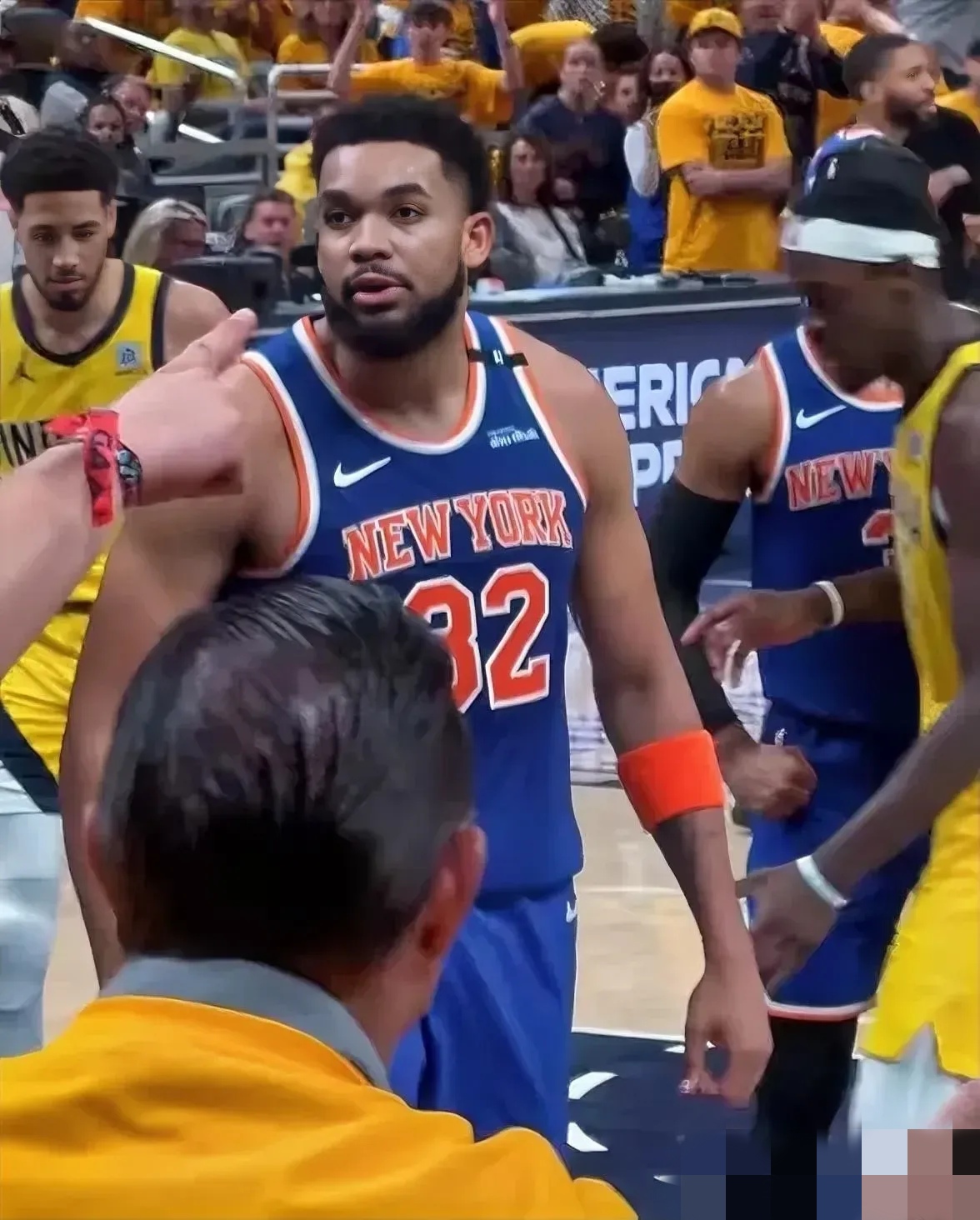 尼克斯绝地反击美国男篮,贝弗利打破历史纪录 尼克斯绝地反击美国男篮,贝弗利打破历史纪录