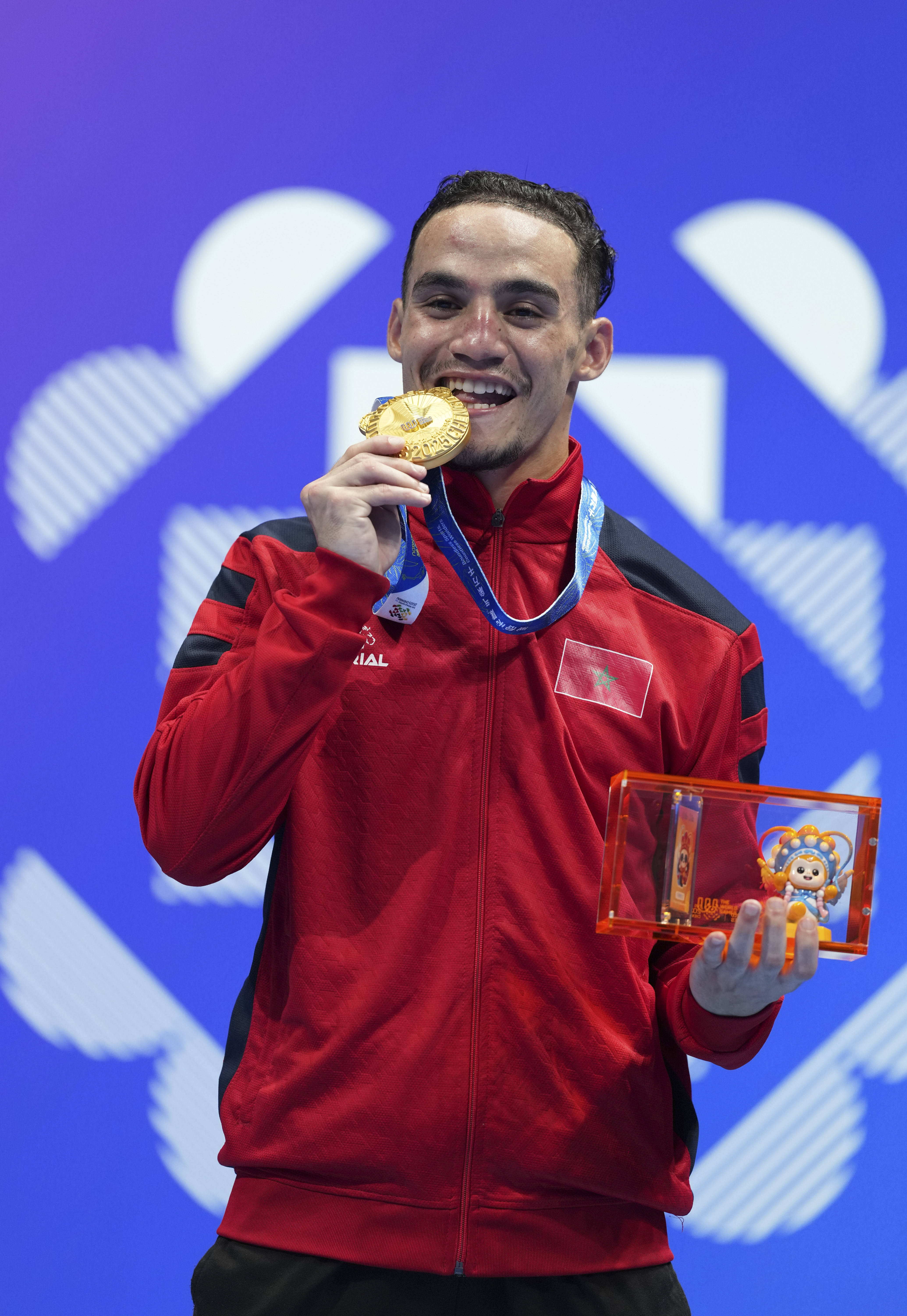 摩洛哥队在射击比赛中取得领先地位 摩洛哥队在射击比赛中取得领先地位