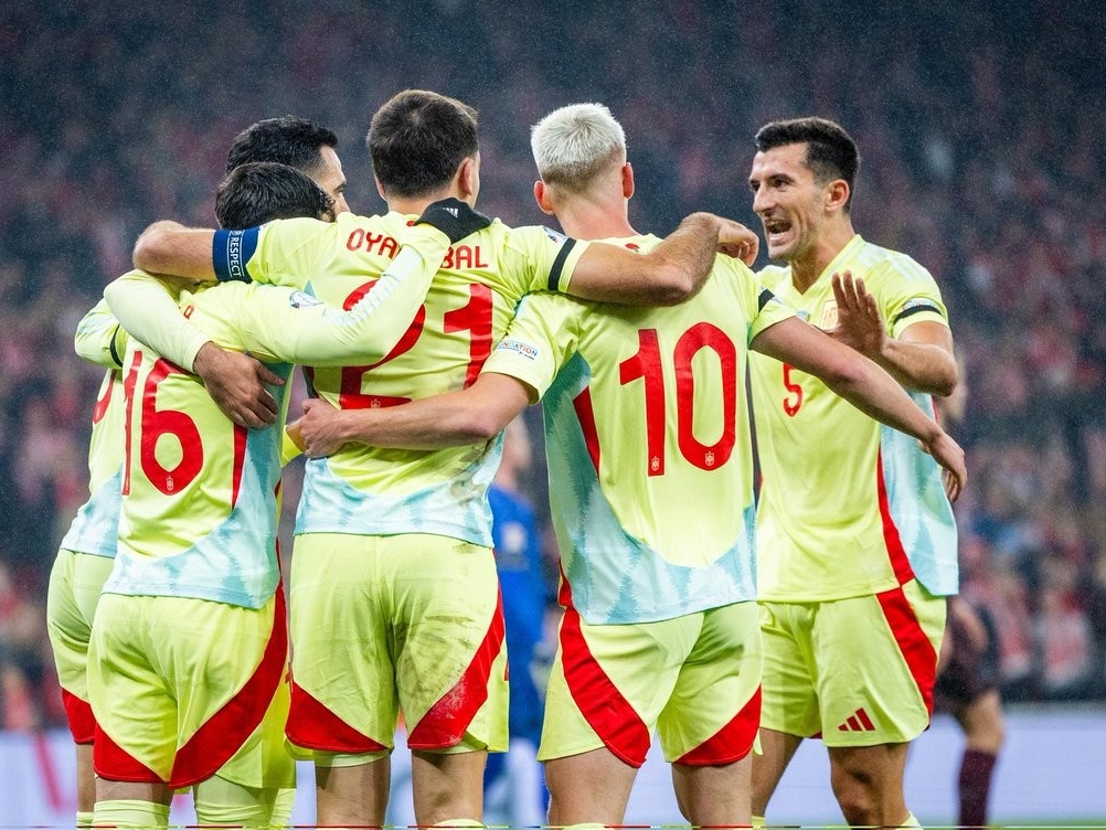 塞尔维亚国家队突破重围，跻身欧洲杯正赛