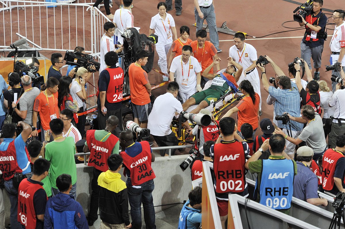 球队的表现在国际舞台上引发热议