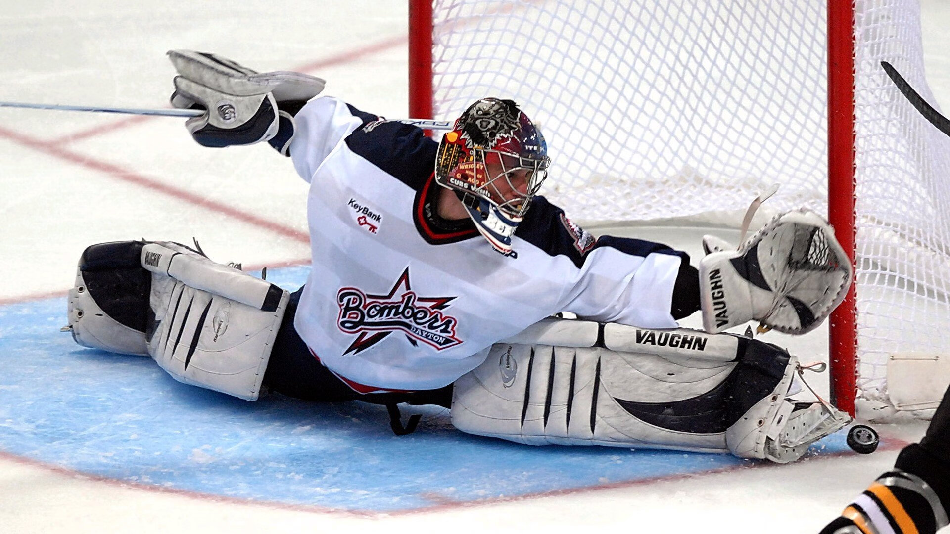 几内亚连续得分压制伊朗，凯塞多成为关键先生