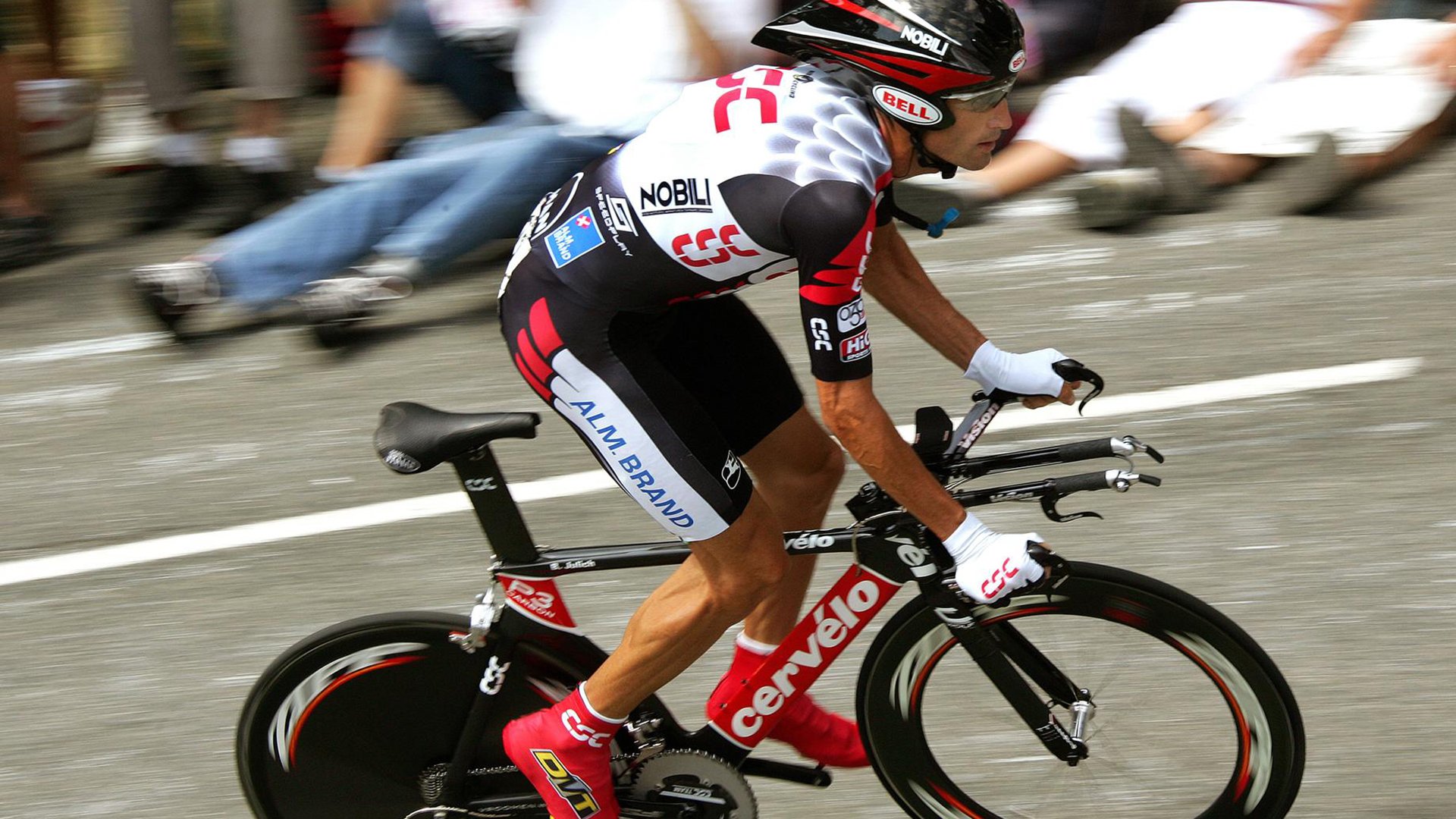 拉梅洛带队取胜,深圳队强行终结雷霆,一场跨越时空的篮球叙事