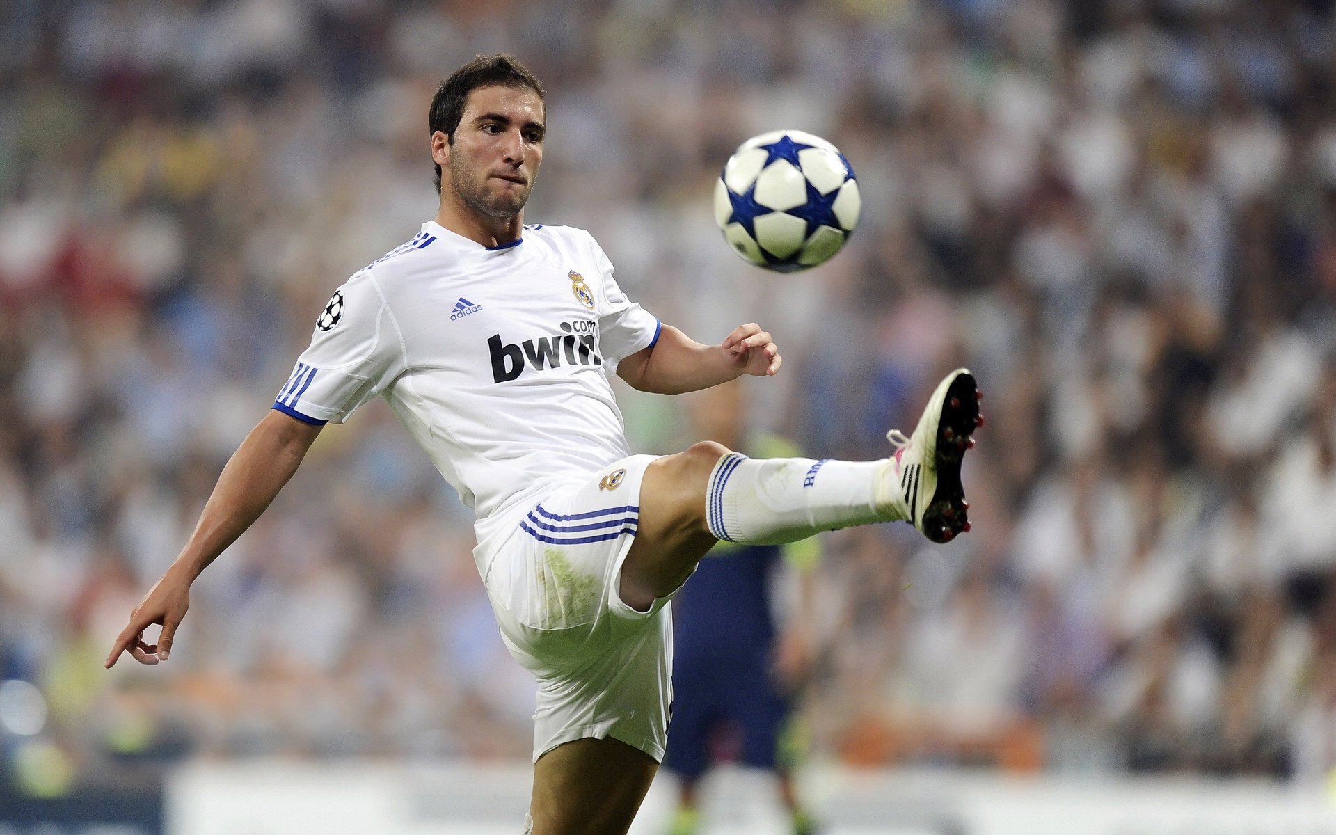 季后赛抢七之夜,穆勒表现堪称教科书